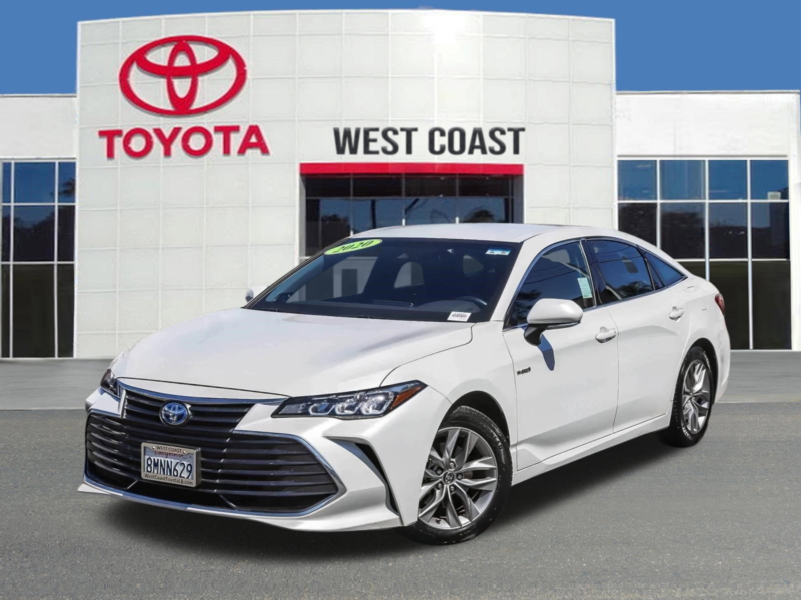 Used 2020 Toyota Avalon XLE w/ All Weather Liner Package