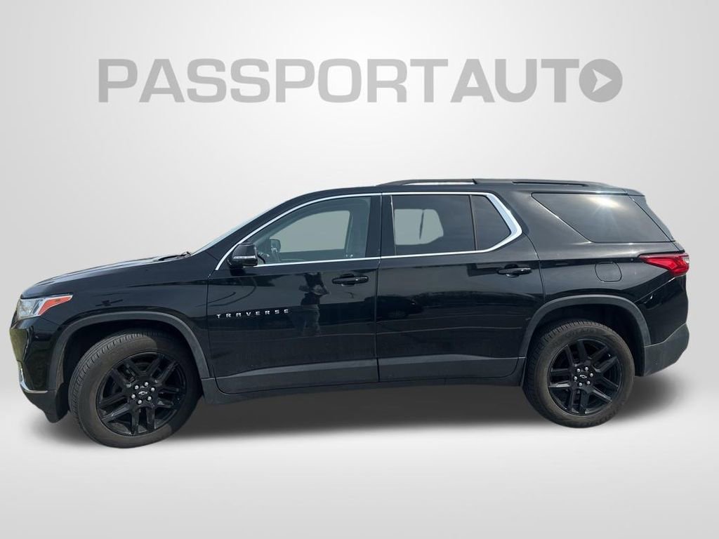 Used 2020 Chevrolet Traverse LT image 1