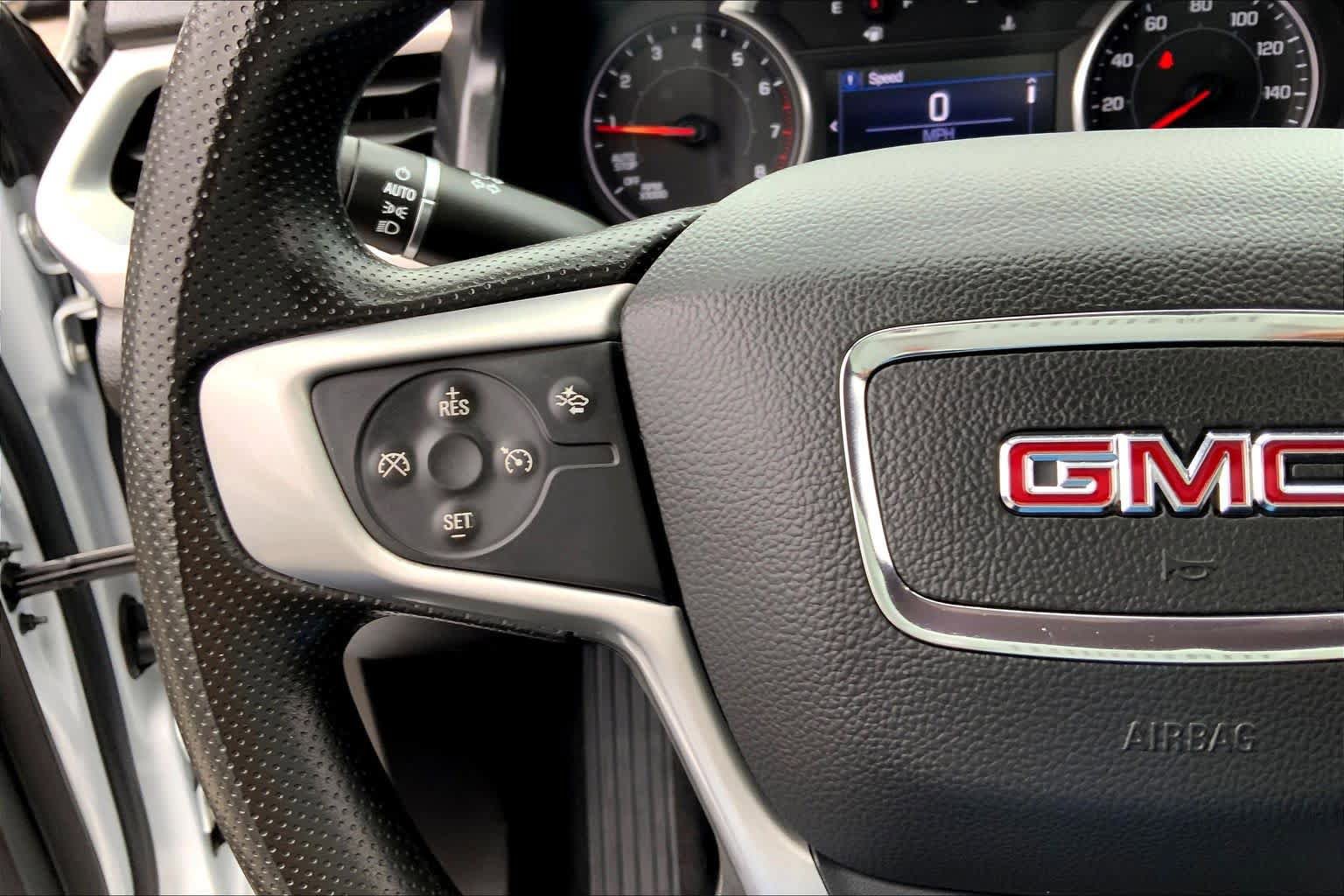 Used 2022 GMC Acadia SLE w/ Elevation Edition FWD image 20