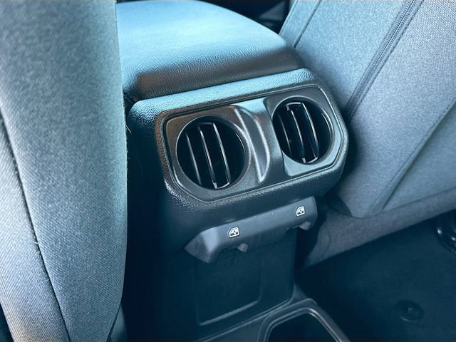 Used 2024 Jeep Wrangler Unlimited Sport AWD/4WD image 23