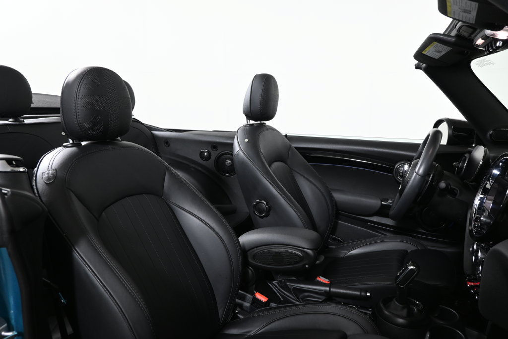 Used 2024 MINI Cooper S w/ Seaside Edition FWD image 35