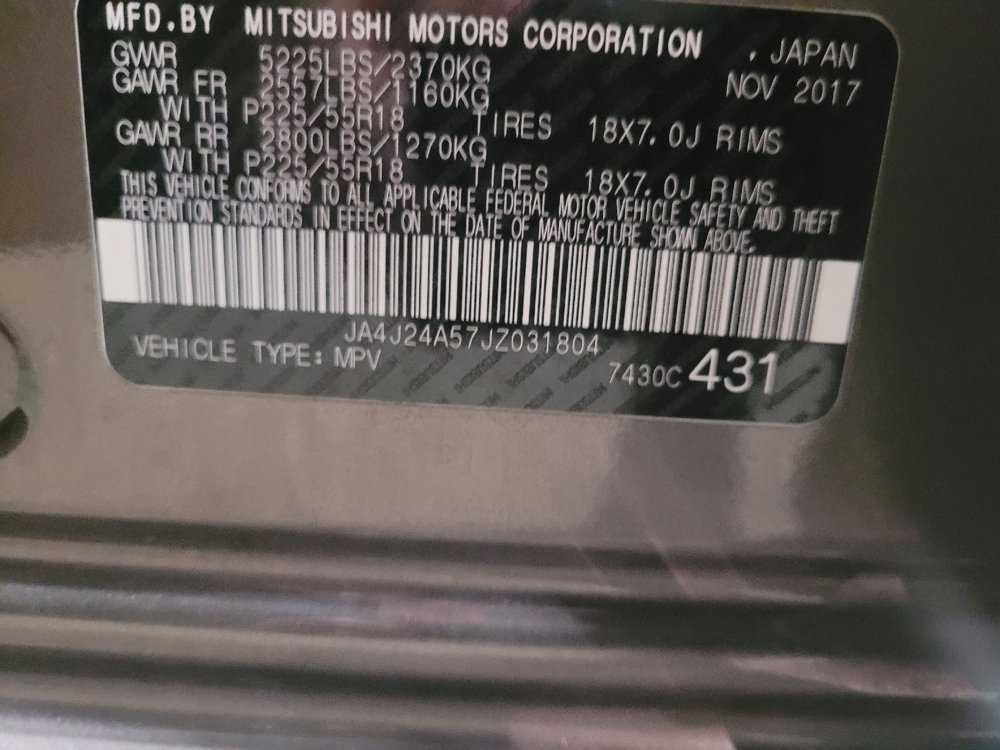 Used 2018 Mitsubishi Outlander GT AWD/4WD image 27