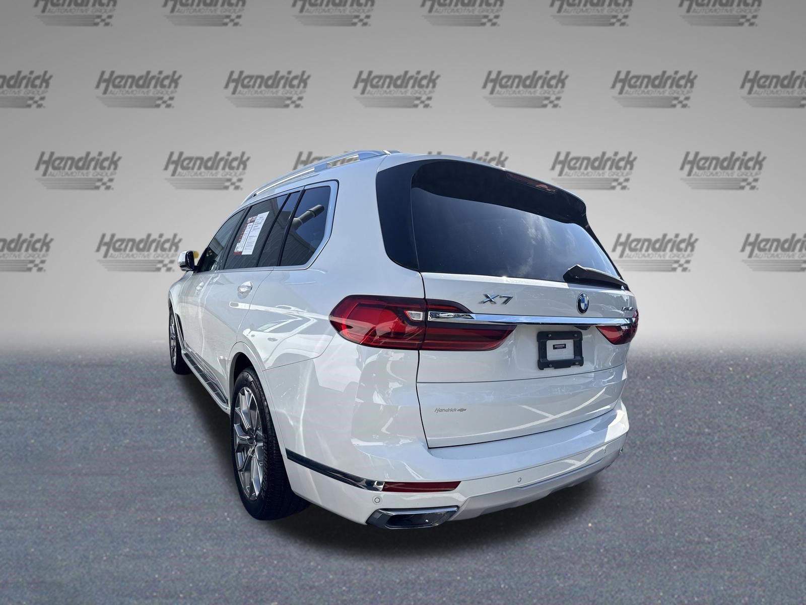 Used 2020 BMW X7 xDrive40i w/ Cold Weather Package AWD/4WD image 13