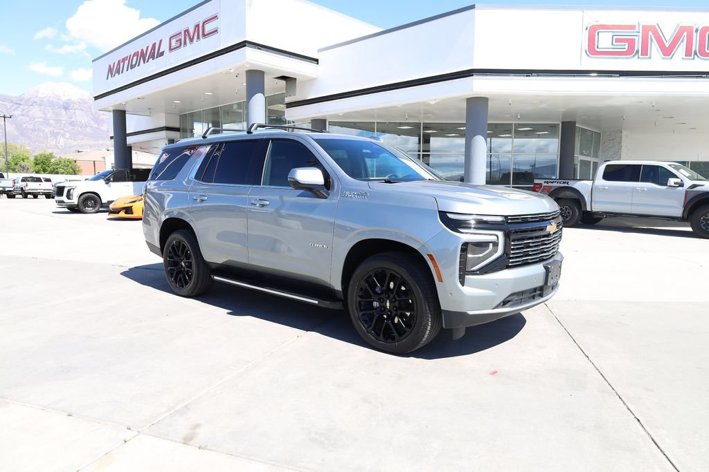 Used 2025 Chevrolet Tahoe High Country w/ Sun And Tow Package AWD/4WD image 8