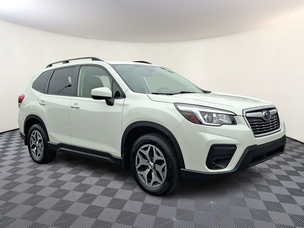 Used 2020 Subaru Forester Premium AWD/4WD image 1