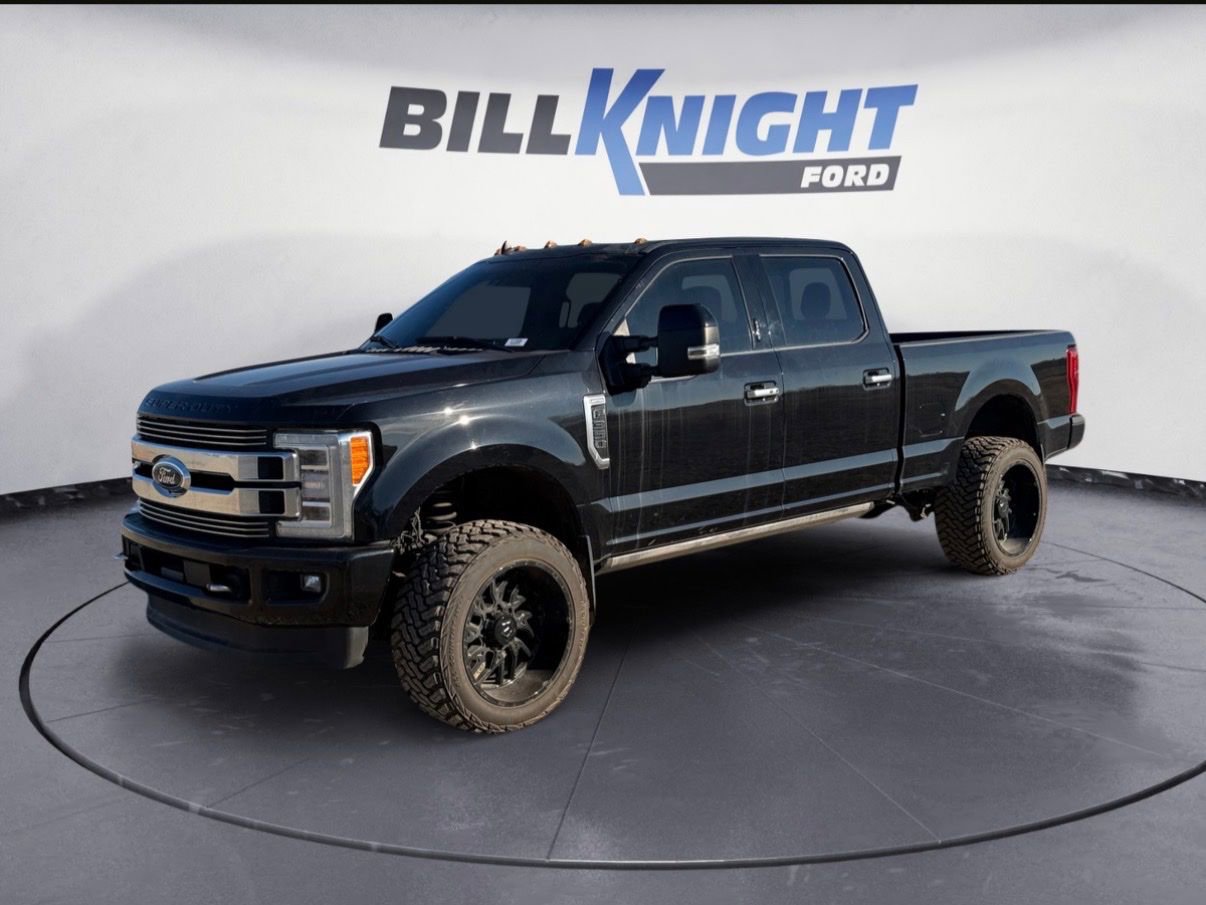 Used 2019 Ford F350 Limited image 8