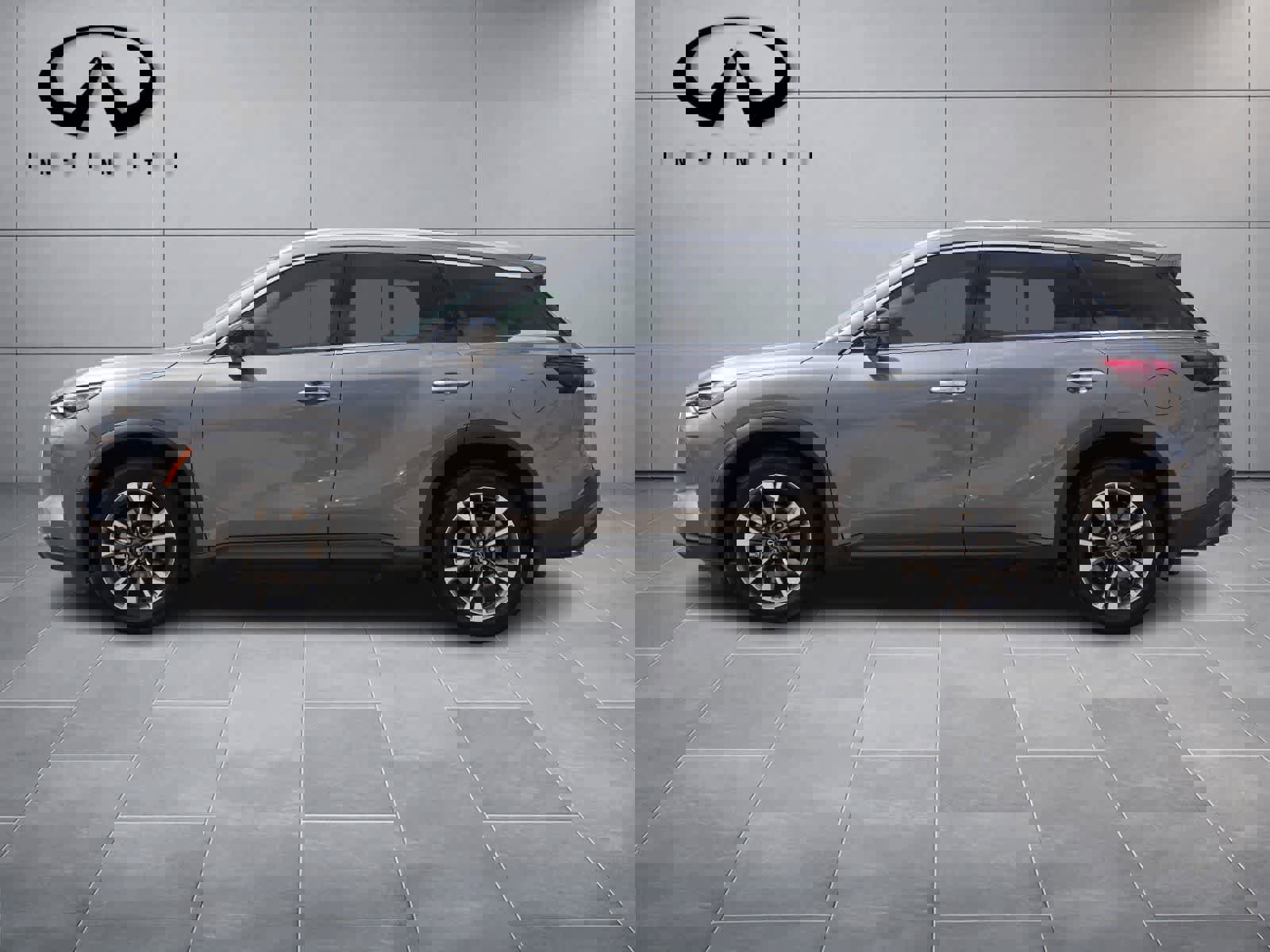 Certified 2025 INFINITI QX60 Luxe w/ Cargo Package image 4