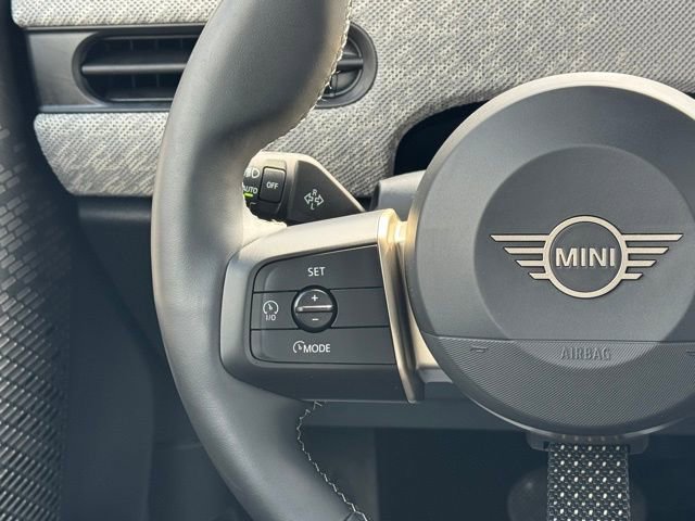 Used 2025 MINI Cooper S FWD image 22