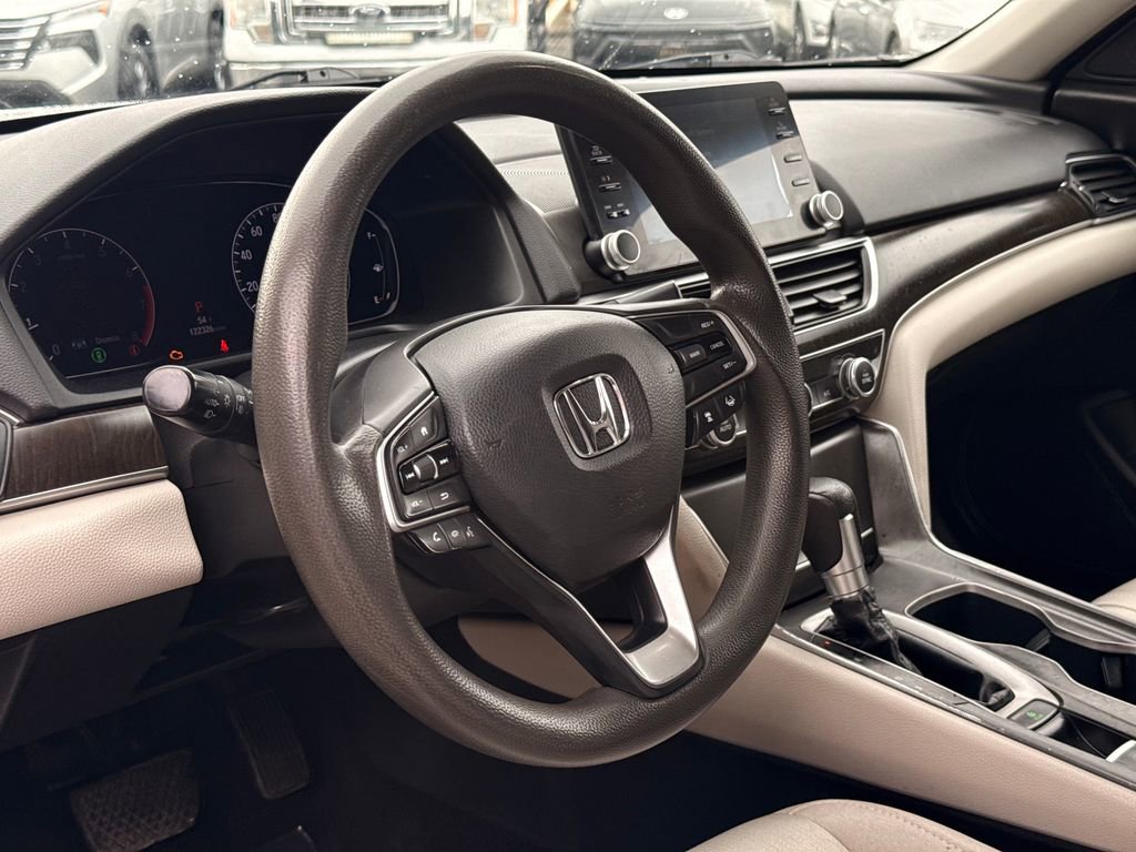 Used 2019 Honda Accord EX image 27