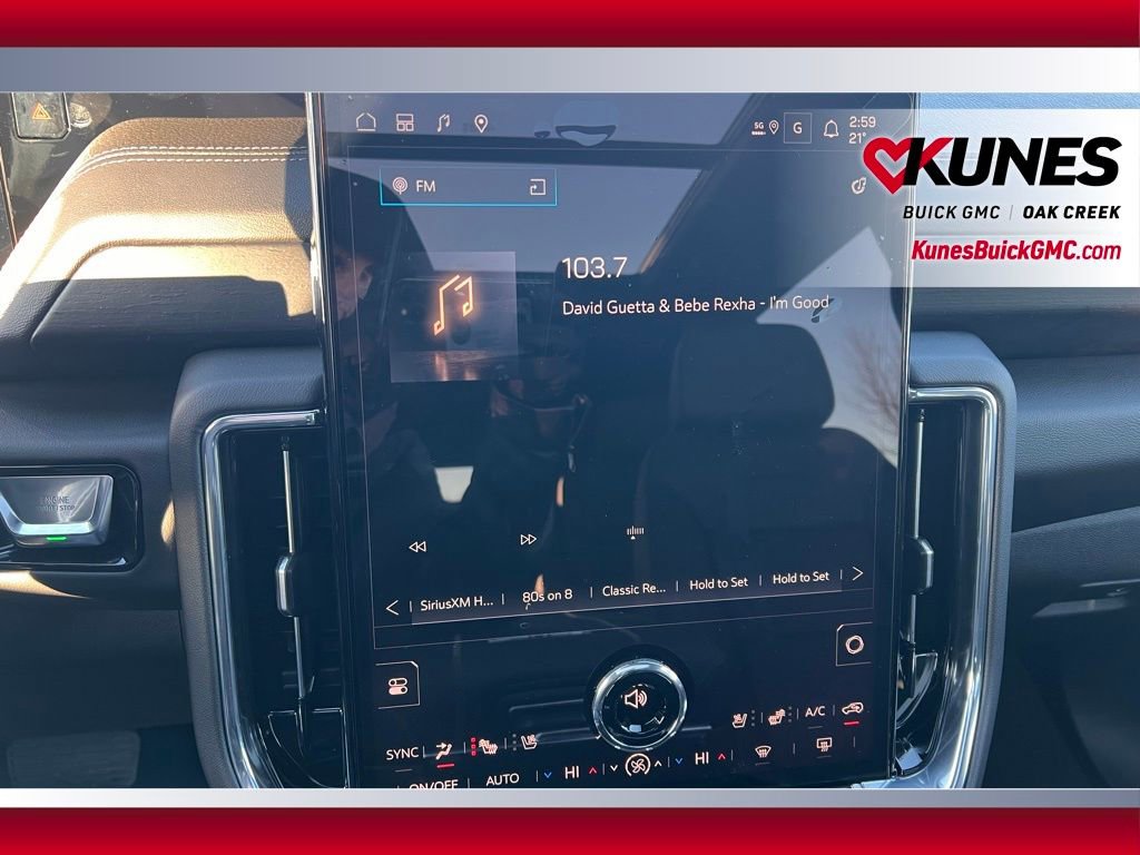 New 2026 GMC Yukon XL Denali w/ Sun & Power Step Package image 20