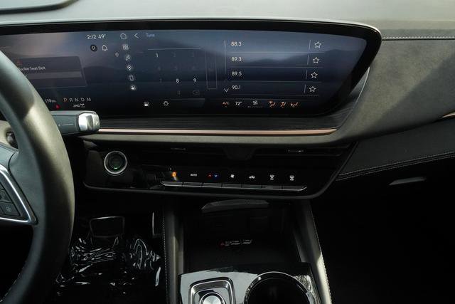 Used 2025 Buick Envision Sport Touring image 20