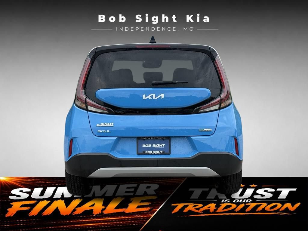 Used 2023 Kia Soul EX FWD image 10