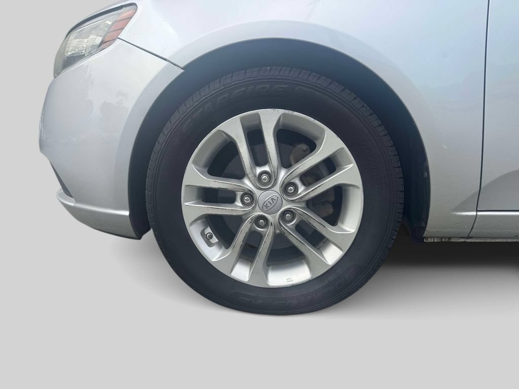 Used 2012 Kia Forte EX FWD image 8