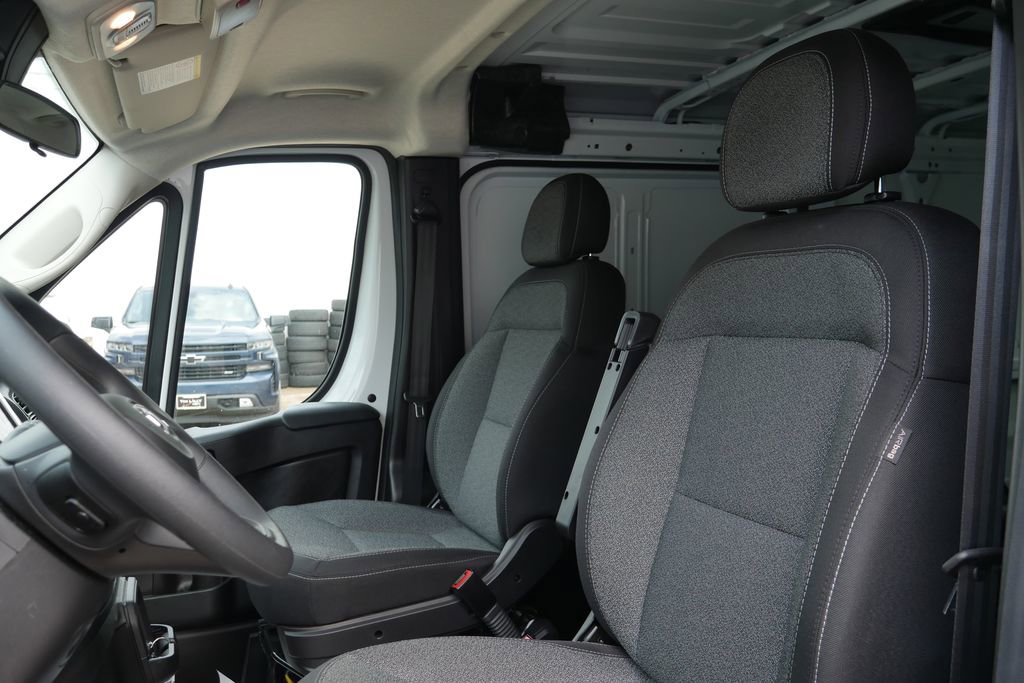 Used 2024 RAM ProMaster 1500 w/ Convenience Group FWD image 9