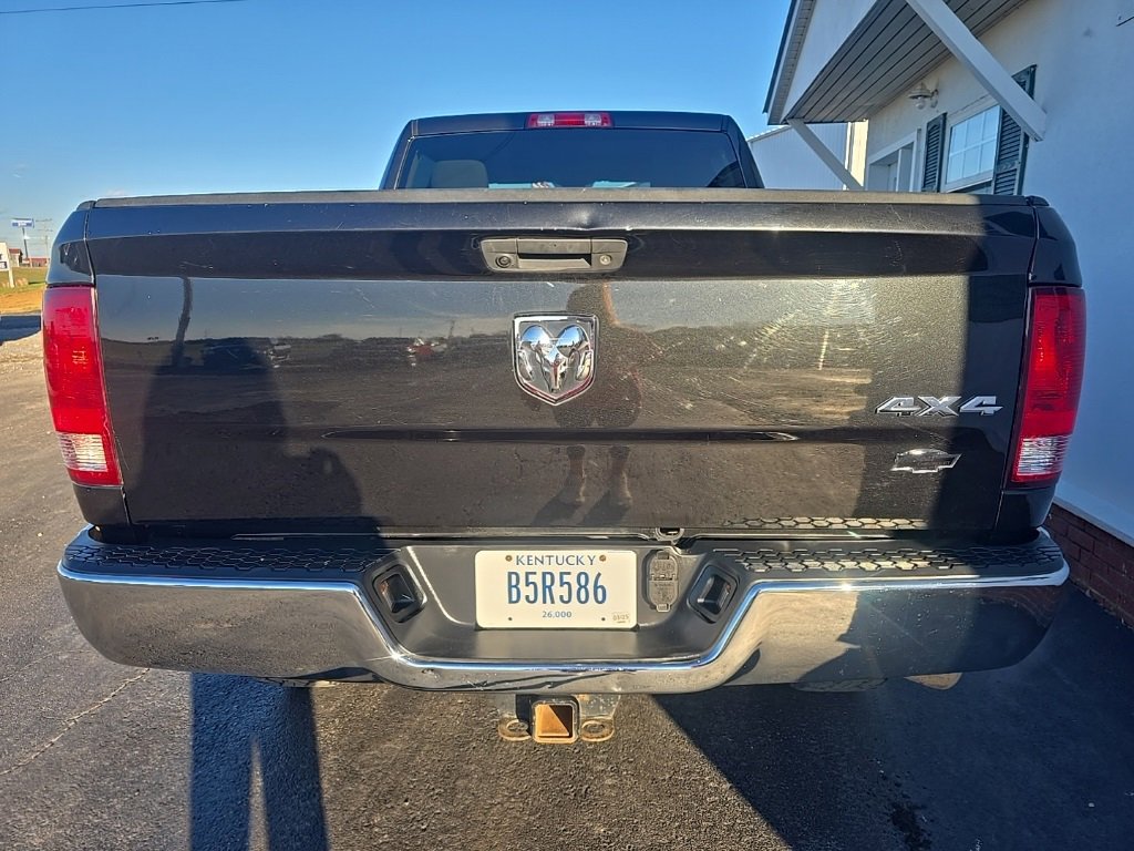 Used 2018 RAM 2500 Tradesman w/ Chrome Appearance Group image 7