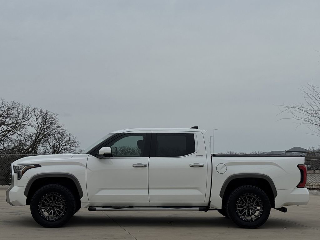Used 2022 Toyota Tundra Limited image 3