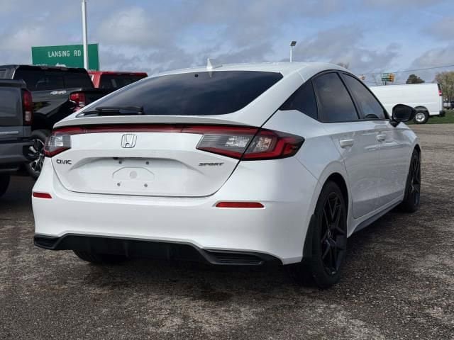 Used 2022 Honda Civic Sport image 5