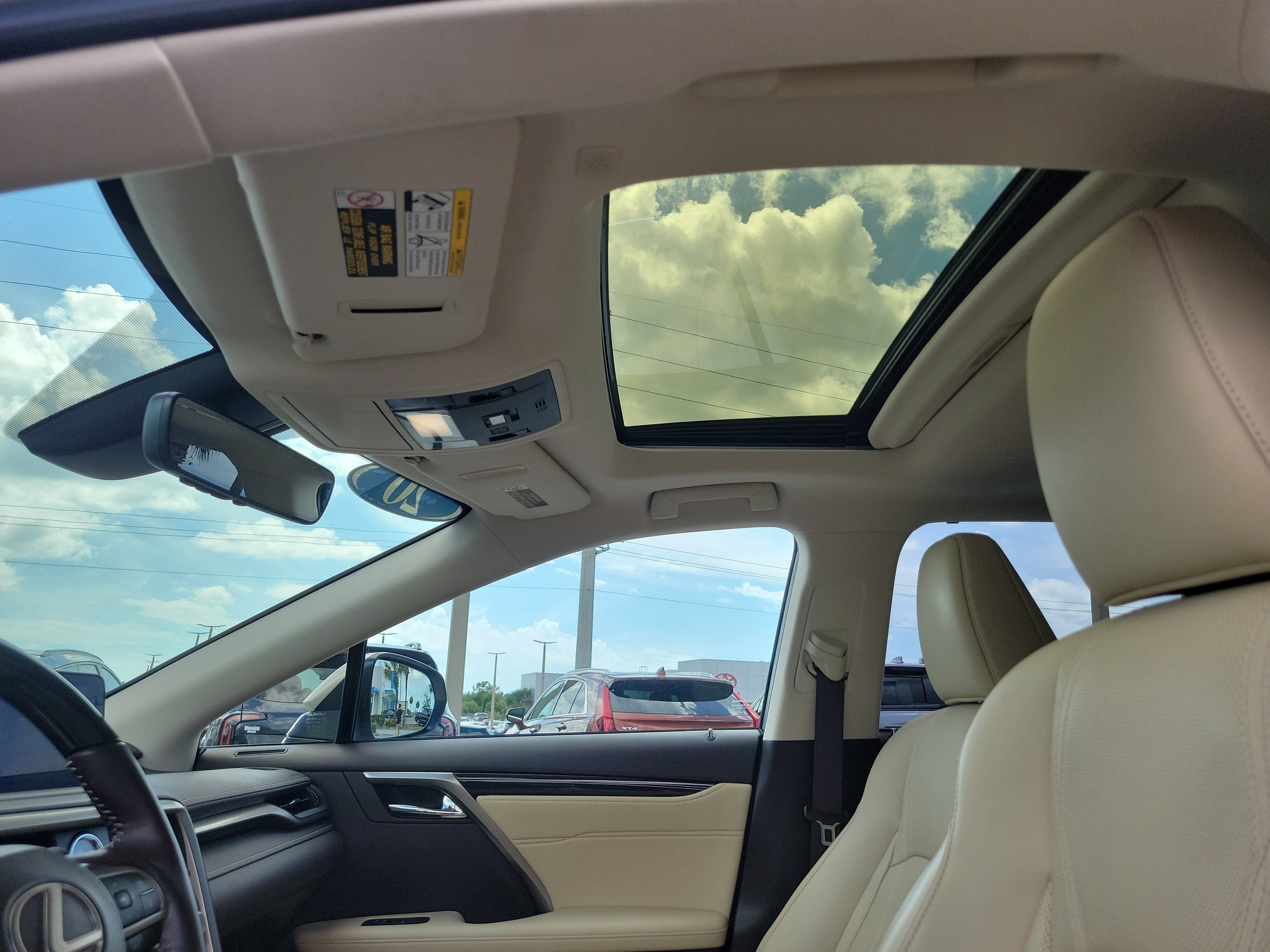 Used 2020 Lexus RX 350L Luxury w/ Accessory Package image 21