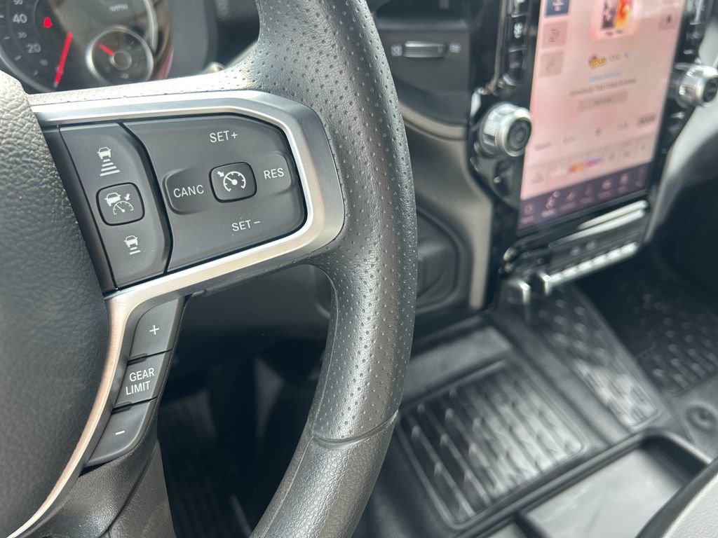 New 2026 RAM 5500 Tradesman AWD/4WD image 9