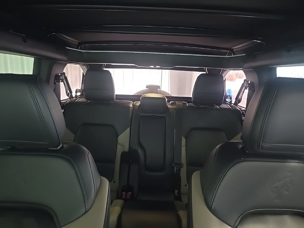 Used 2024 Ford Bronco Wildtrak image 17