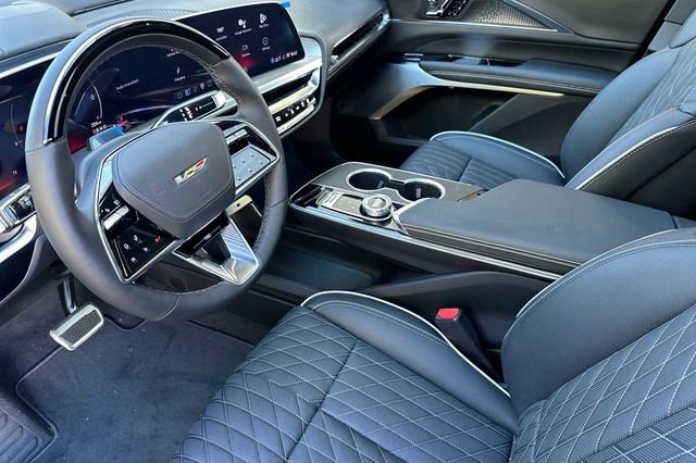 New 2026 Cadillac Lyriq V w/ Exterior Carbon Fiber Package image 10