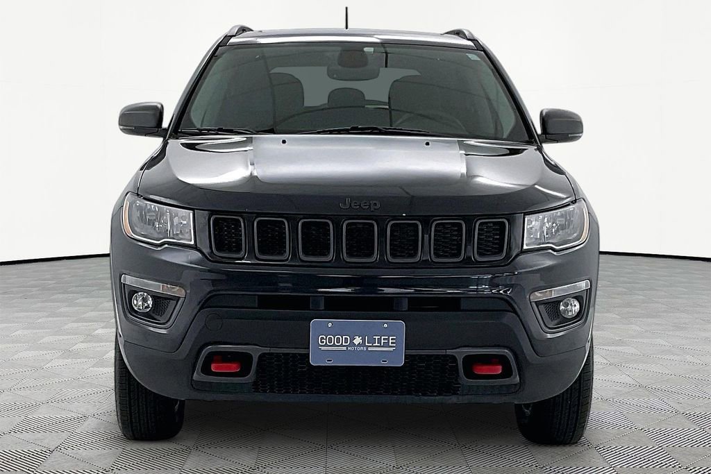 Used 2018 Jeep Compass Trailhawk w/ Leather Interior Group AWD/4WD image 2