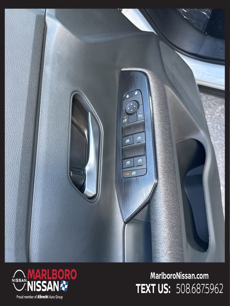 New 2026 Nissan Kicks SV w/ Cold Weather Package image 18