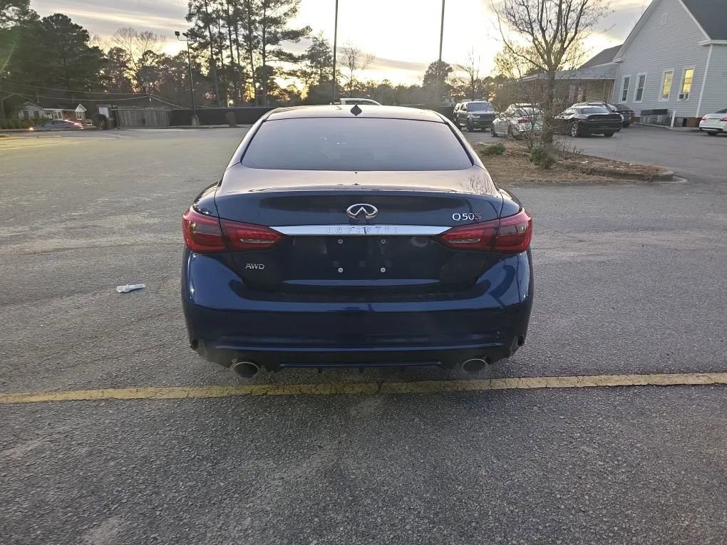 Used 2019 INFINITI Q50 Red Sport 400 w/ Proactive Package image 9