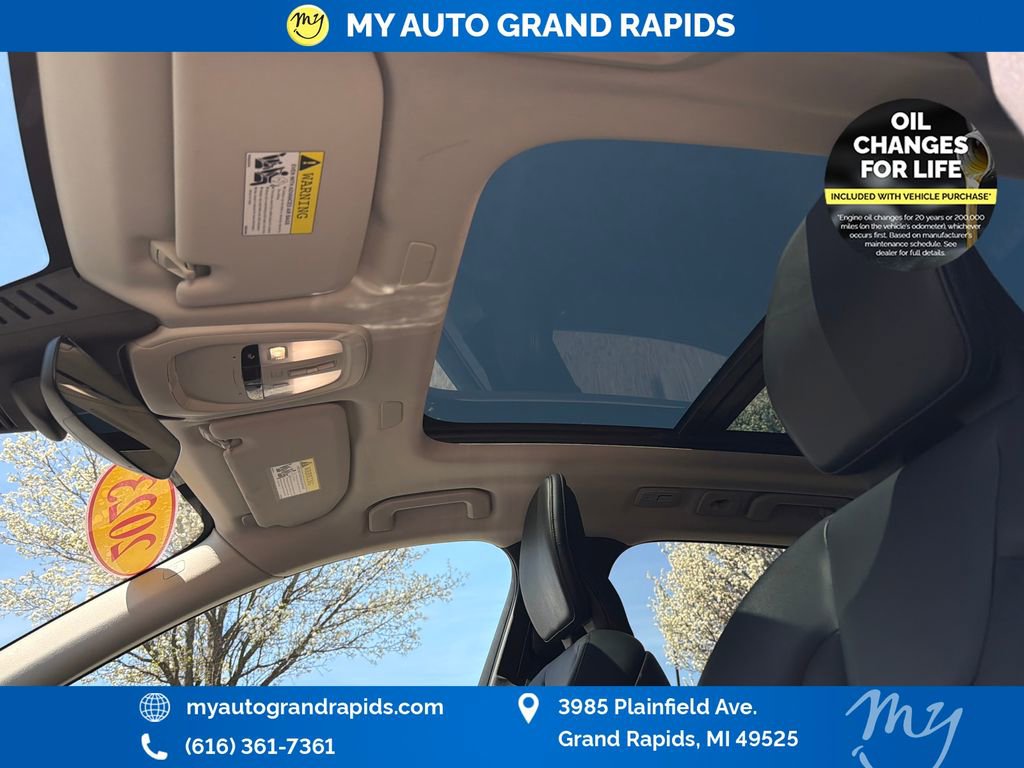 Used 2023 Volvo XC60 B5 Core AWD/4WD image 23