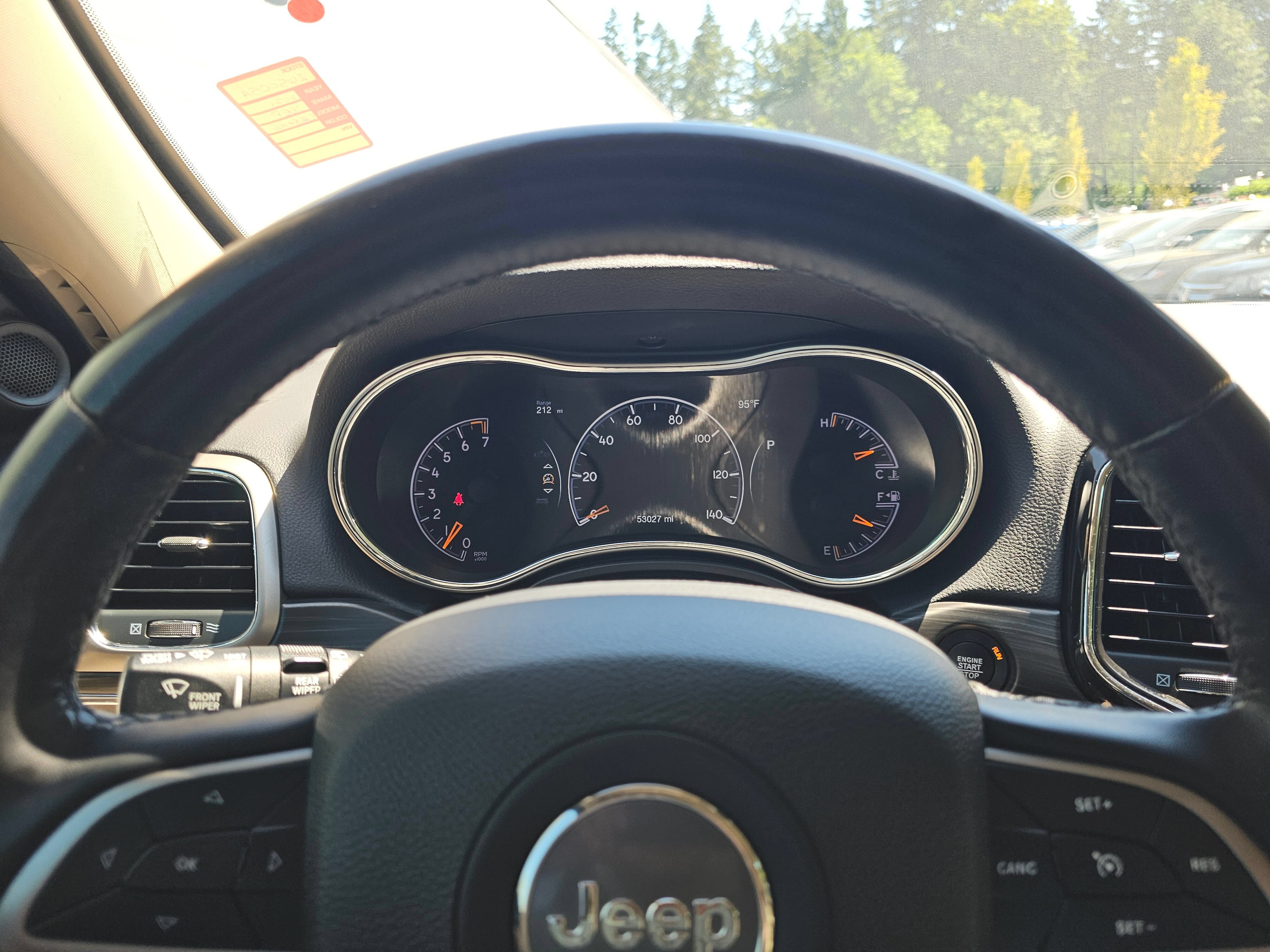Used 2021 Jeep Grand Cherokee Limited w/ Sun & Sound Group AWD/4WD image 27