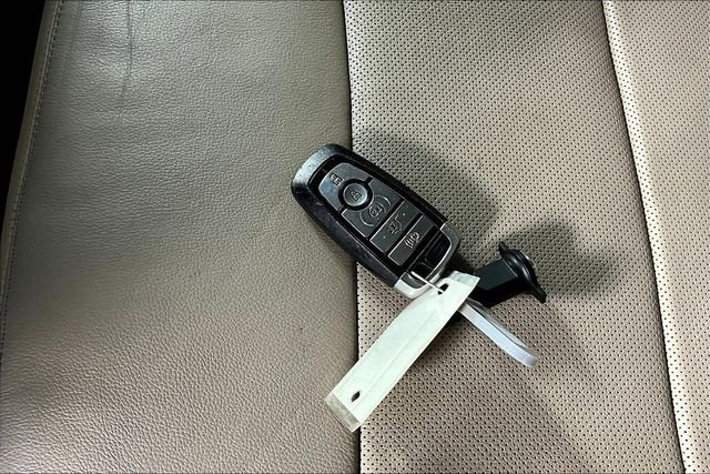 Used 2020 Ford Explorer Limited image 10