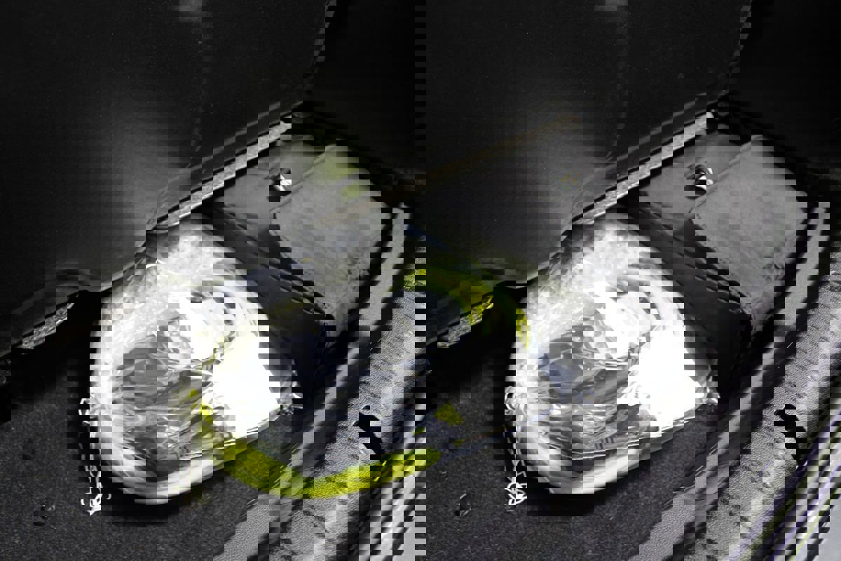 Used 2023 BMW 530e w/ M Sport Package image 30