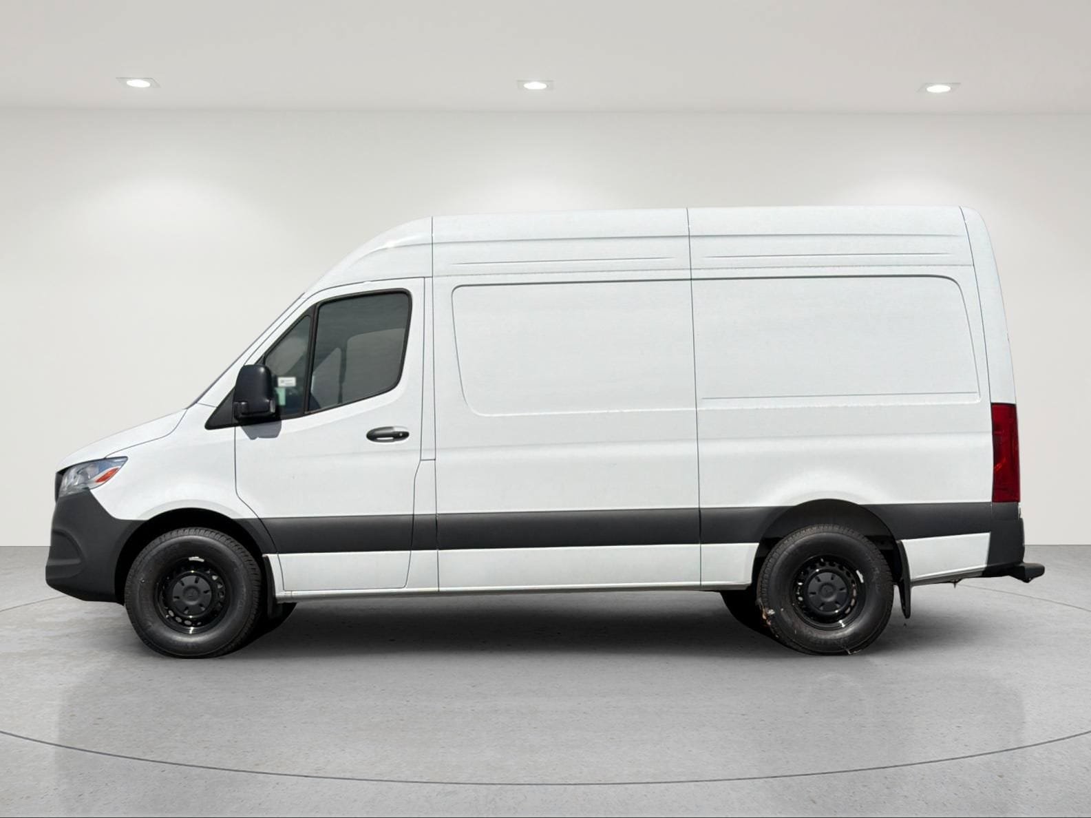 New 2026 Mercedes-Benz Sprinter 2500 image 2