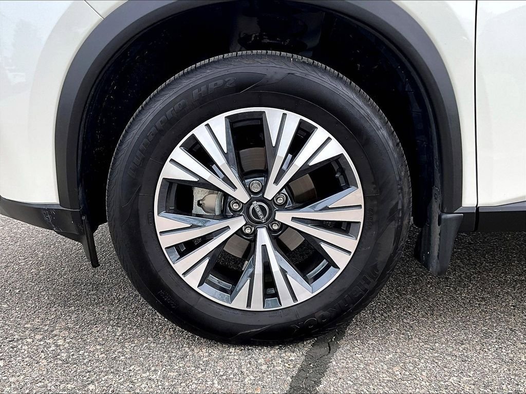 Used 2023 Nissan Rogue SV w/ SV Premium B Package AWD/4WD image 7