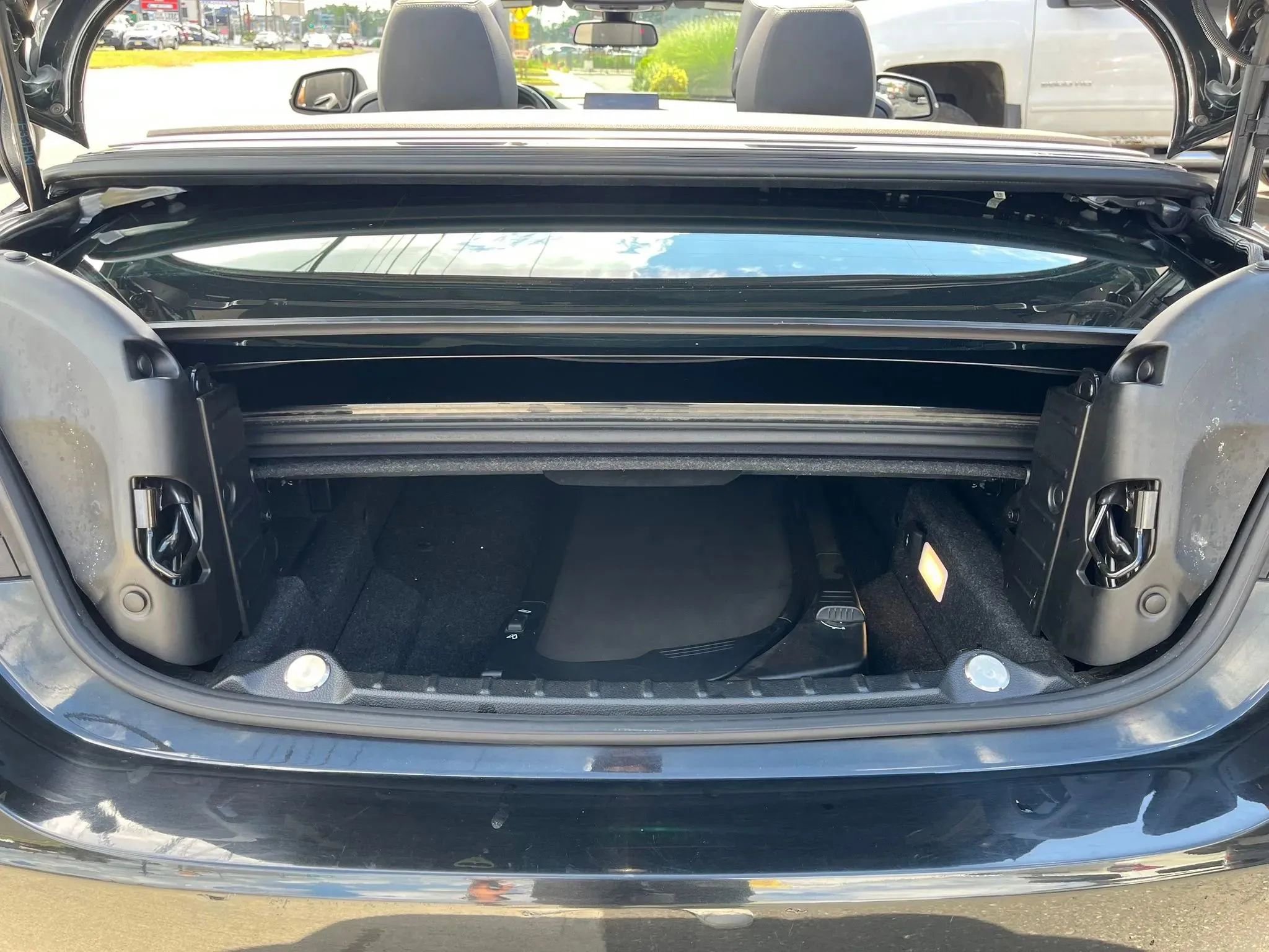 Used 2015 BMW 435i xDrive Convertible image 22