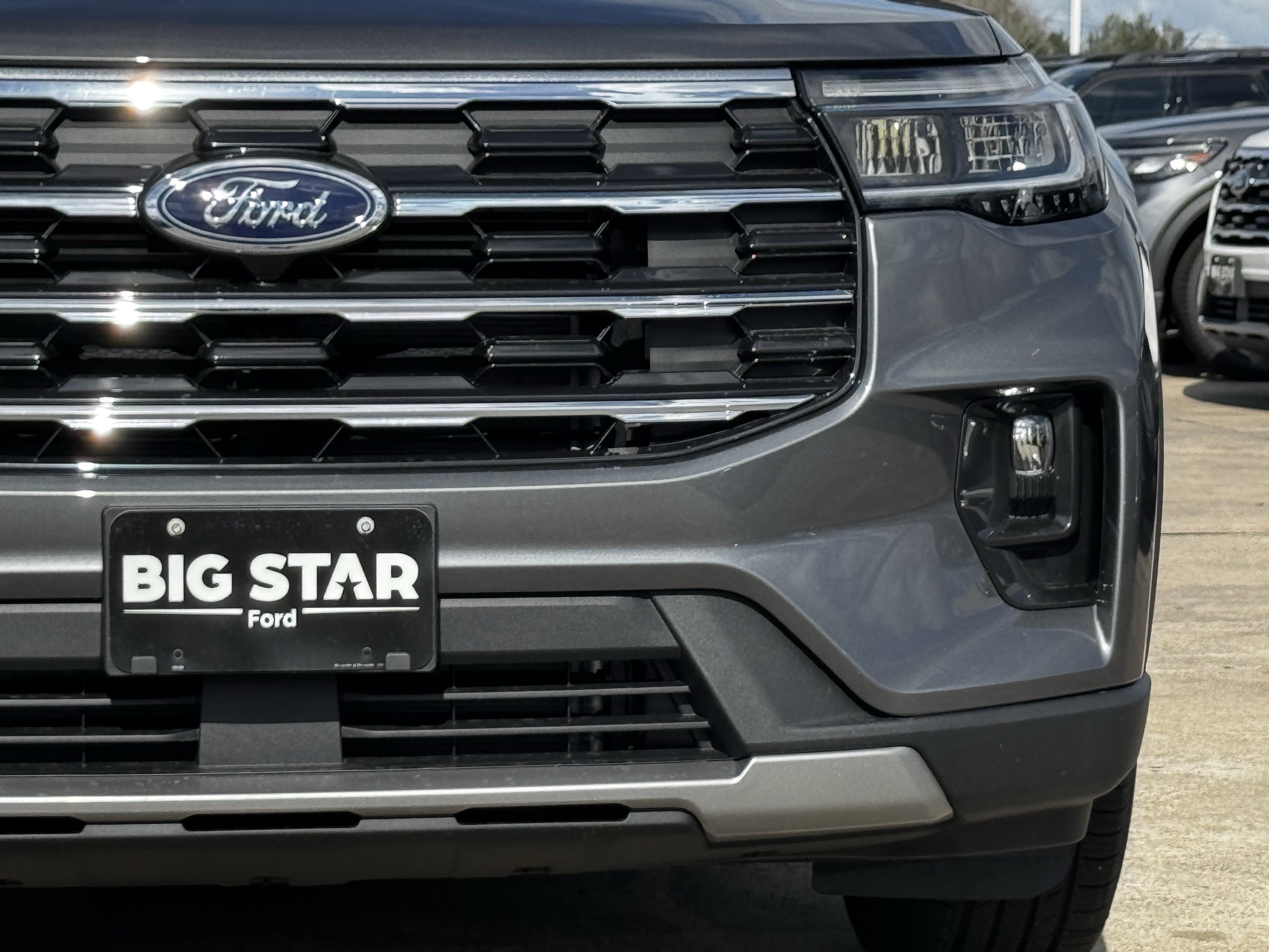 New 2026 Ford Explorer Active w/ Active Comfort Package image 6