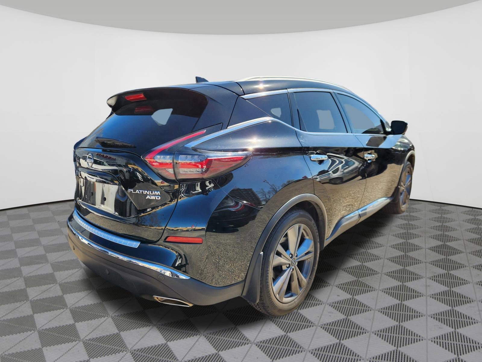 Certified 2024 Nissan Murano Platinum w/ Cargo Package image 4