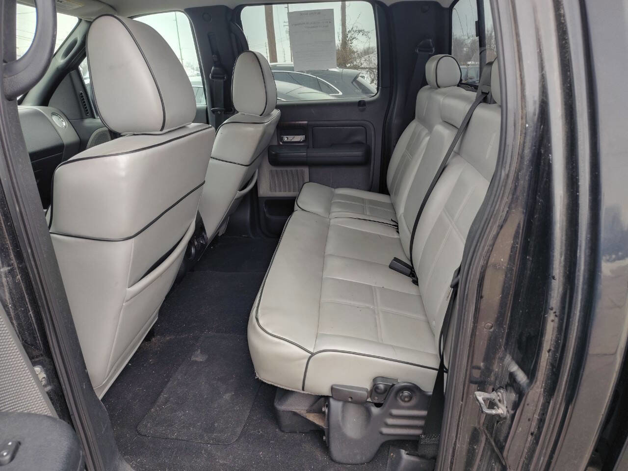 Used 2006 Lincoln Mark LT Base 4dr SuperCrew 4WD SB image 6