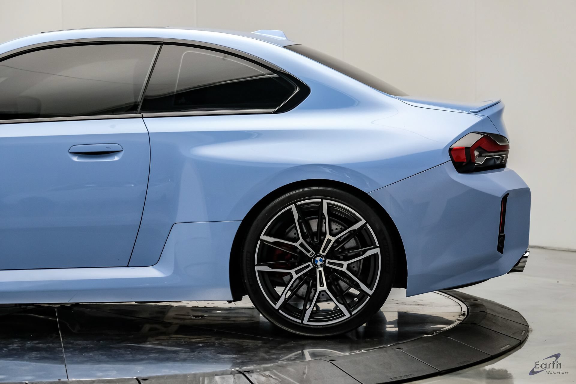 Used 2024 BMW M2 RWD image 9