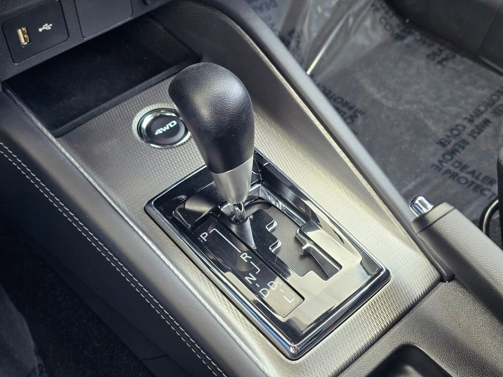 Used 2025 Mitsubishi Outlander Sport SE image 35