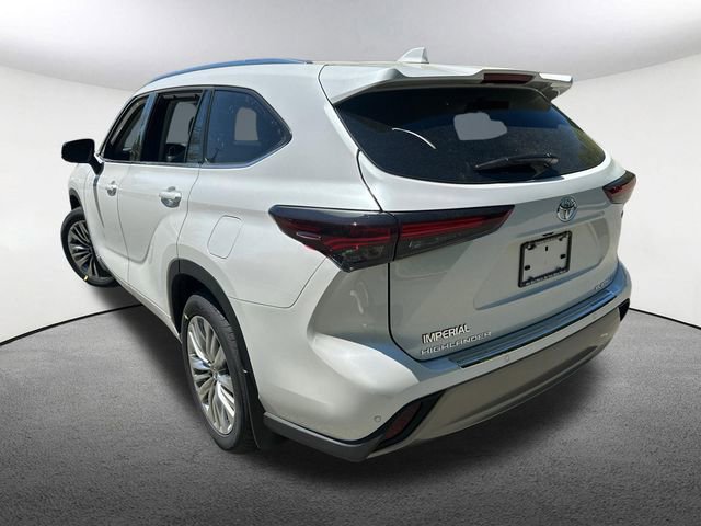 New 2026 Toyota Highlander Platinum AWD/4WD image 7