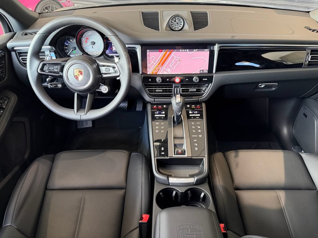 New 2026 Porsche Macan GTS AWD/4WD image 35