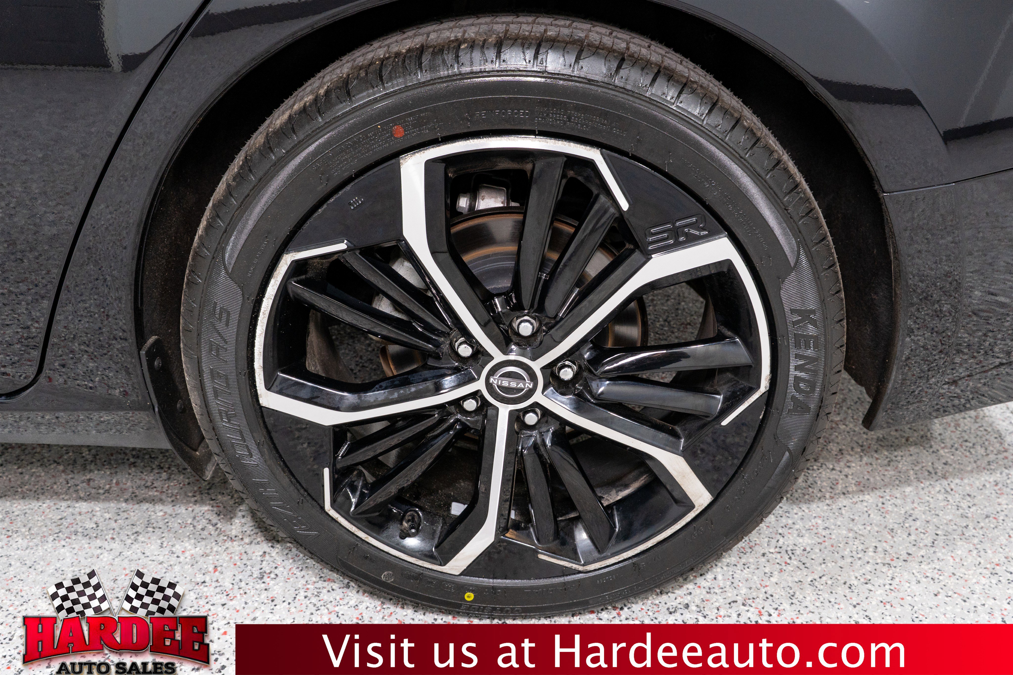 Used 2025 Nissan Altima 2.5 SR image 10