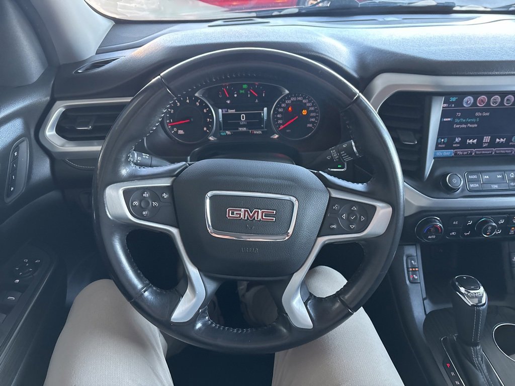 Used 2018 GMC Acadia SLT image 11