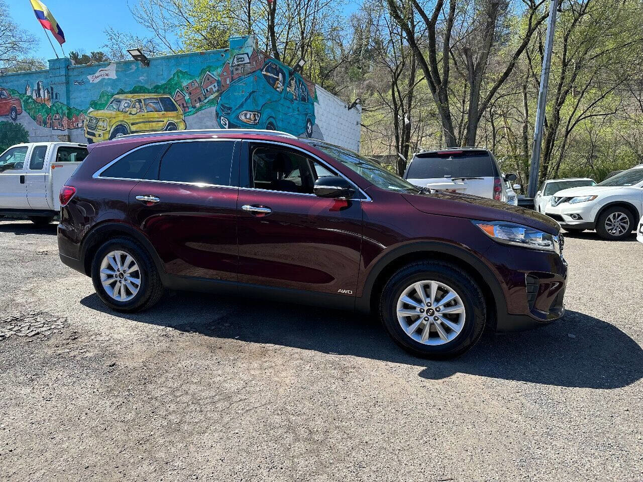 Used 2019 Kia Sorento LX w/ LX Convenience Package image 1