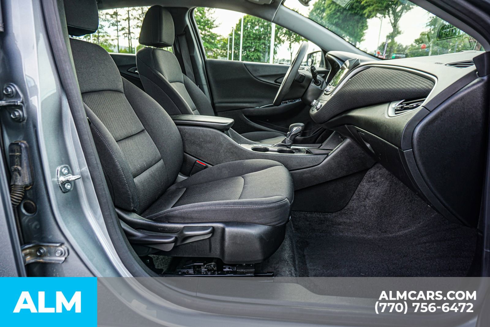 Used 2024 Chevrolet Malibu LT FWD image 25