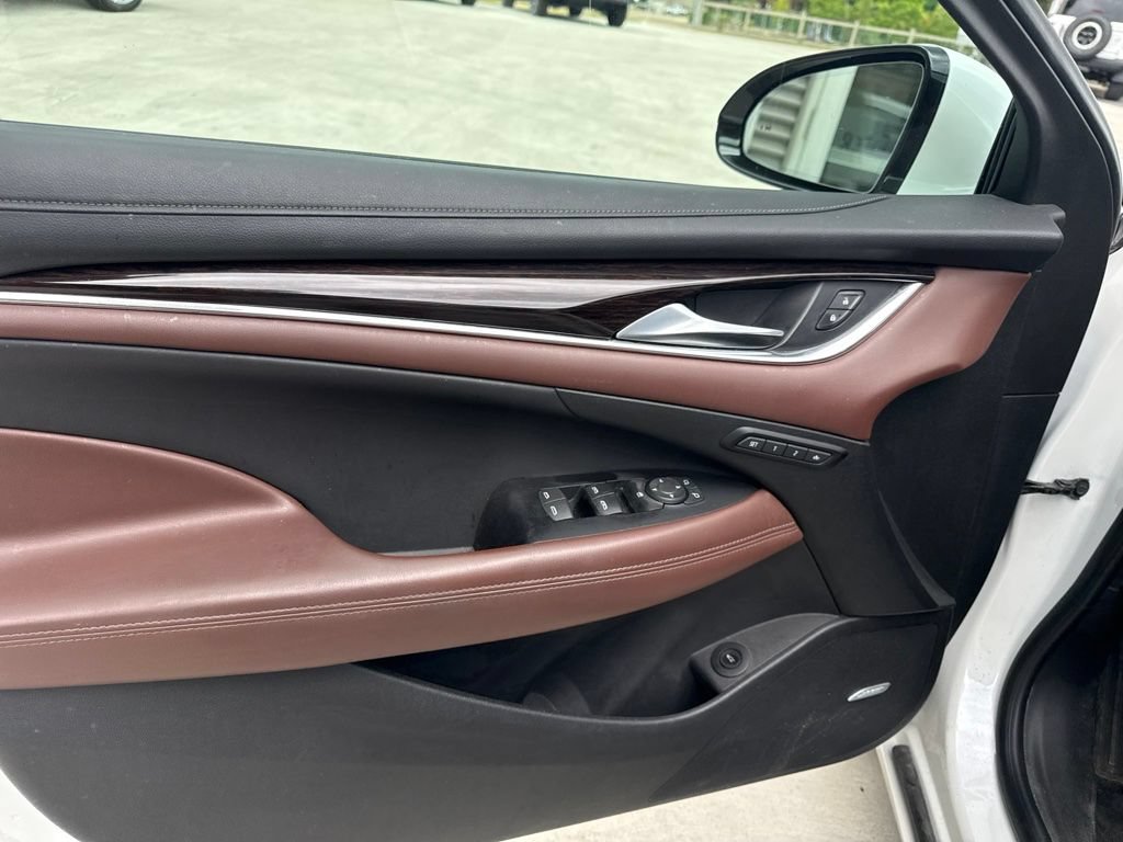 Used 2019 Buick LaCrosse Avenir w/ Driver Confidence Package II AWD/4WD image 22