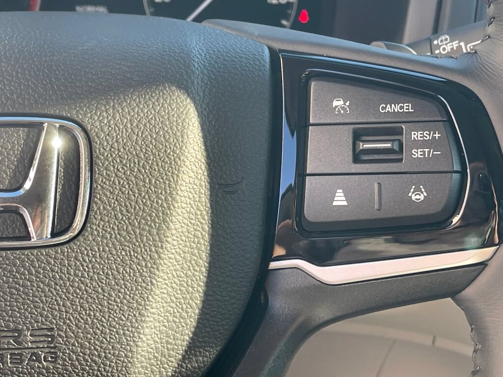New 2026 Honda Odyssey Touring image 16