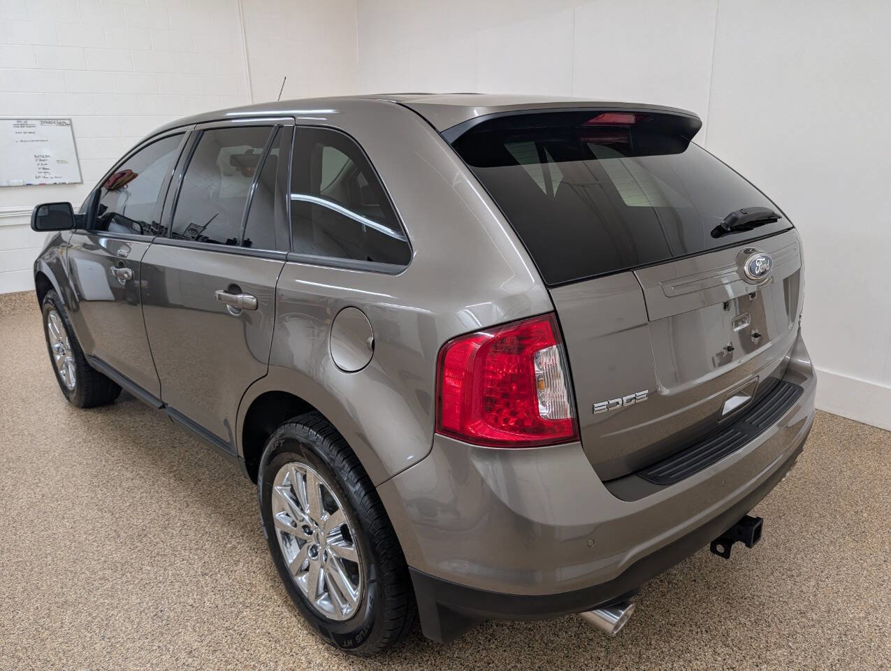 Used 2013 Ford Edge SEL w/ Driver Entry Pkg image 3