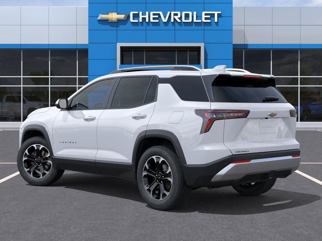 New 2026 Chevrolet Equinox LT w/ Convenience Package II image 3